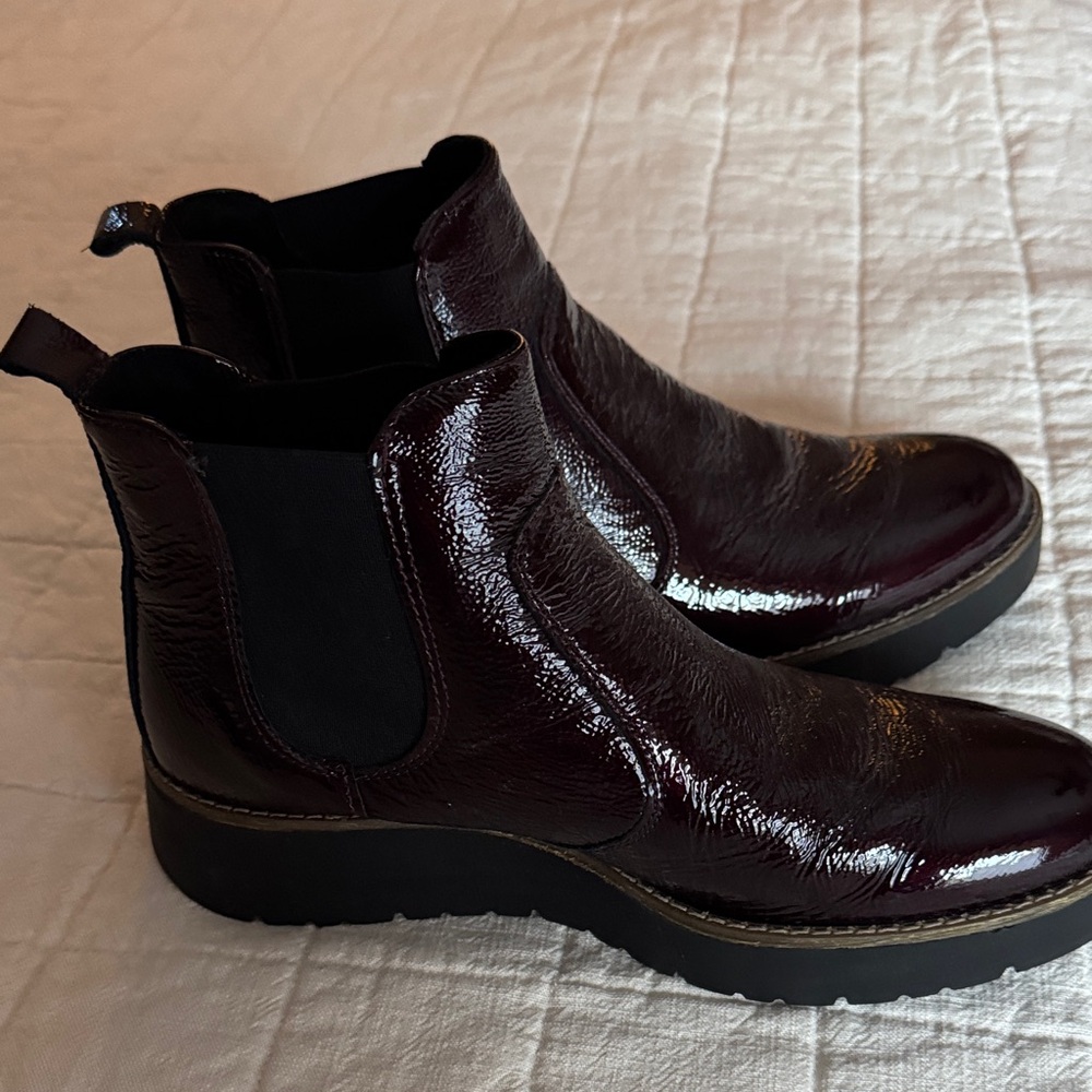 Glossy Burgundy Chelsea Boots